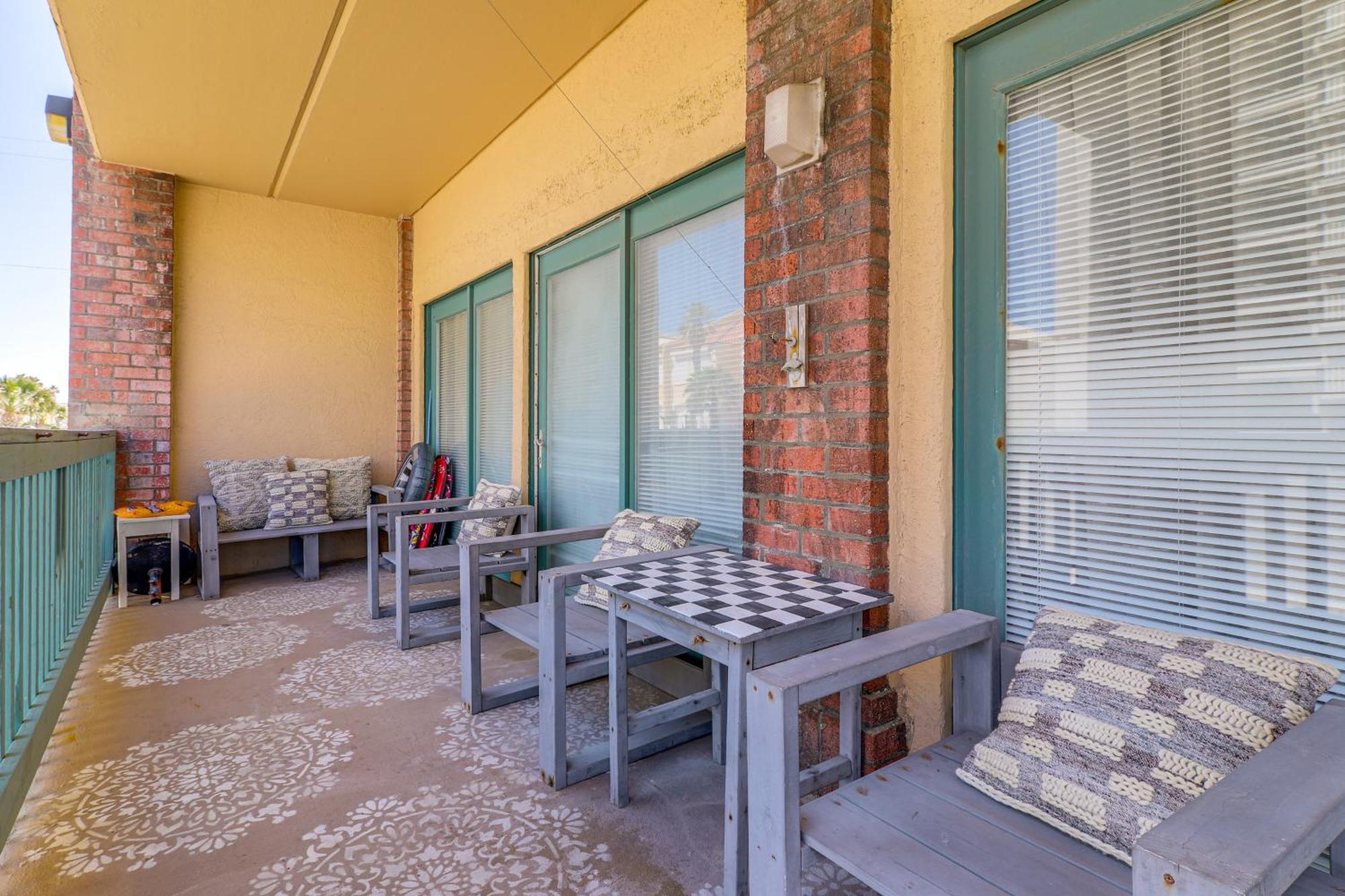 Luxe South Padre Condo With Pool - Walk To Beach! South Padre Island Eksteriør billede