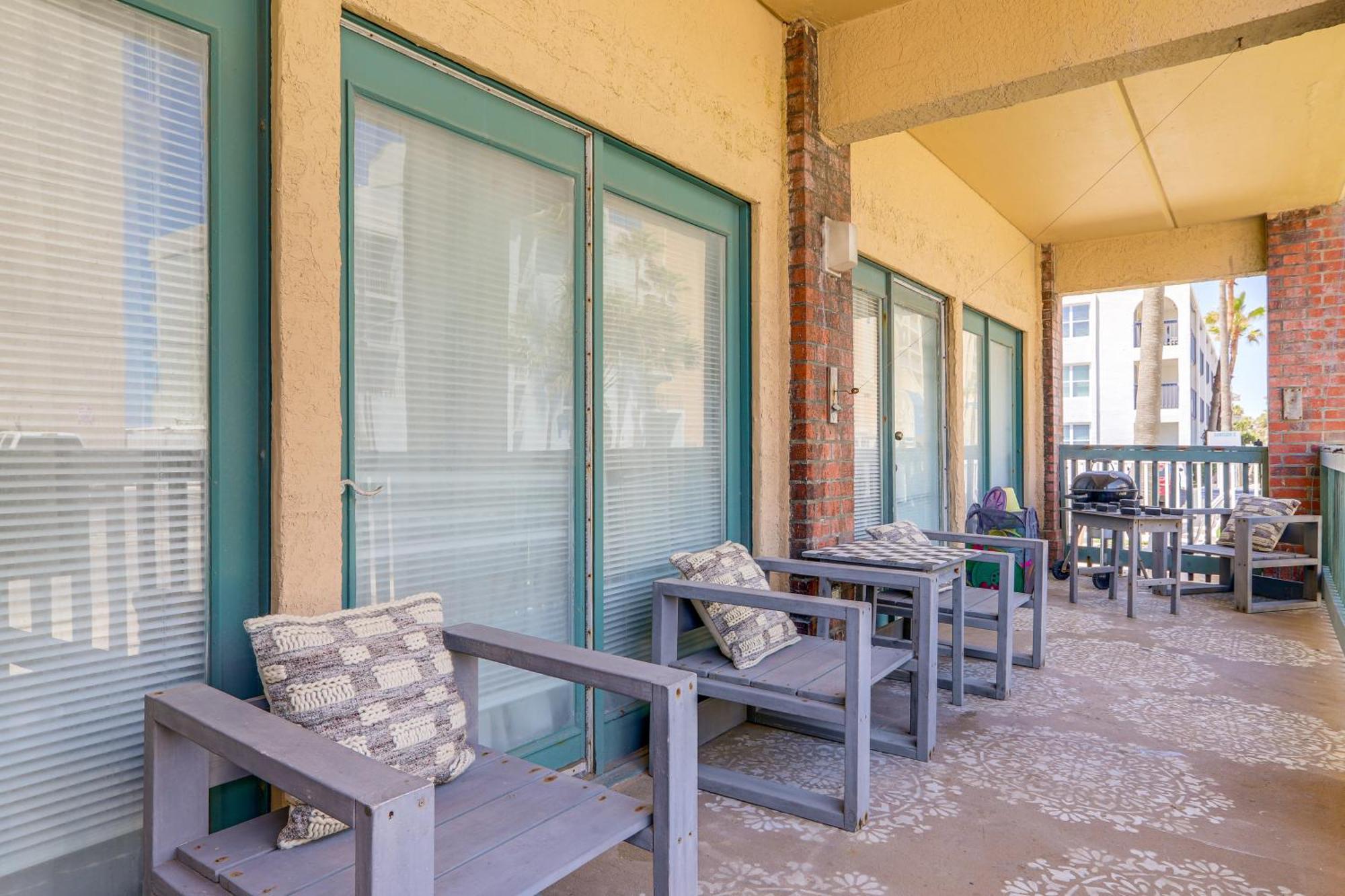Luxe South Padre Condo With Pool - Walk To Beach! South Padre Island Eksteriør billede