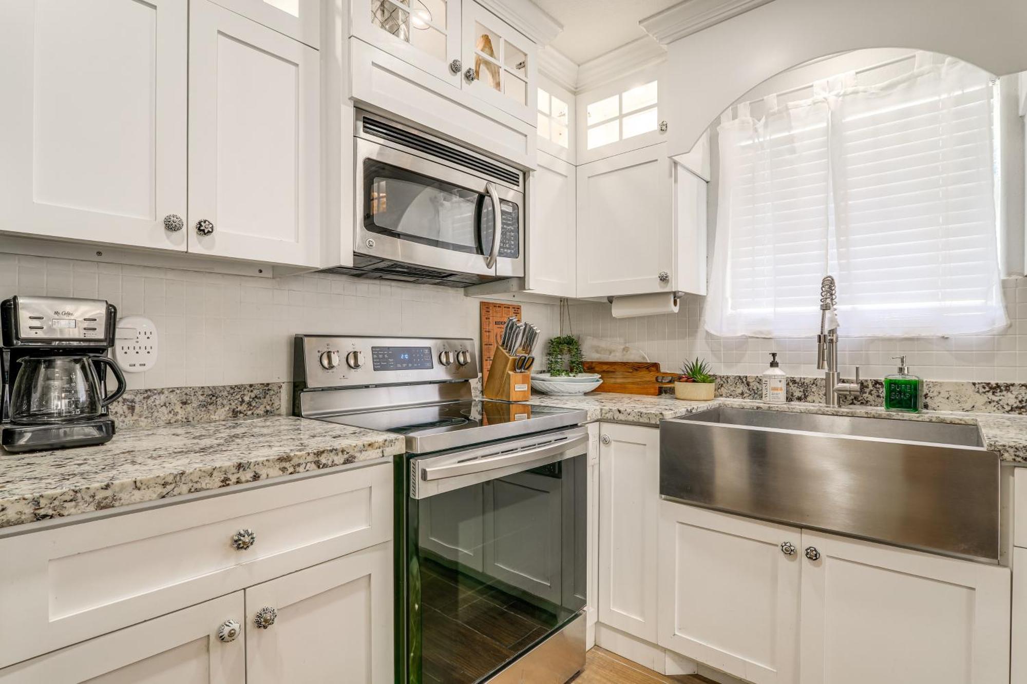 Luxe South Padre Condo With Pool - Walk To Beach! South Padre Island Eksteriør billede